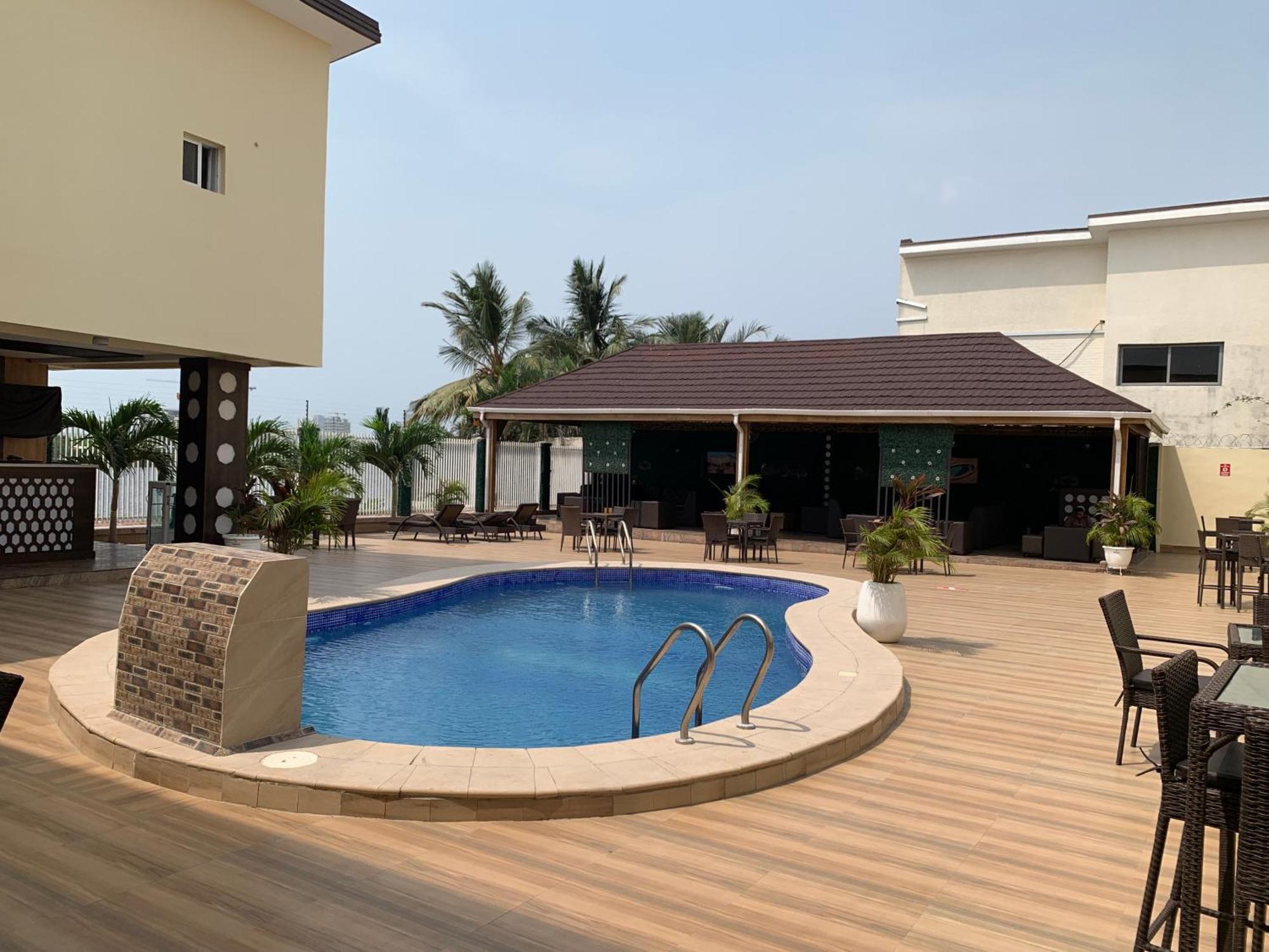 Presken Kuramo Waters Hotel Lagos Bagian luar foto